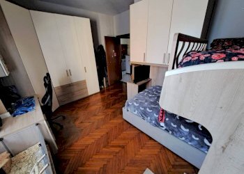 Cameretta - Three-room apartment via Lainate, 48, Rho - photo 19