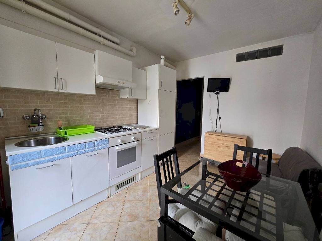 Cucina - Bilocale via San Secondo, 66, Torino (zona Crocetta) - foto 2