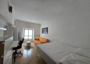 Camera da letto - Bilocale via San Secondo, 66, Torino (zona Crocetta) - foto 5