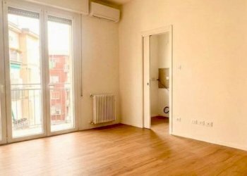 Dettagli - Trilocale via Francesco Zanardi, Bologna (zona Saffi) - foto 4