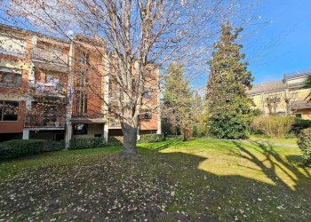 Giardino - Two-room apartment via Pio Pastori, 28, Varese (neighborhood San Fermo) - photo 19