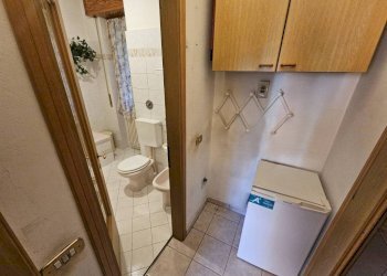 Bagno - Two-room apartment via Pio Pastori, 28, Varese (neighborhood San Fermo) - photo 21