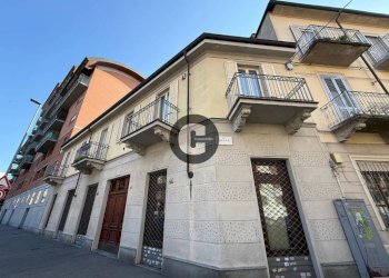 Facciata - Quadrilocale piazza Enrico Toti, 4, Torino (zona Vanchiglietta) - foto 3