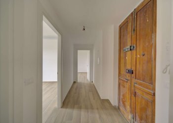 dsc05926_27_28_29_30 - Trilocale via Entracque, 1, Torino (zona San Paolo) - foto 4