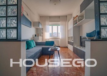 Salone - Trilocale Passo Spartaco Ferradini, 18, Genova (zona San Fruttuoso) - foto 1