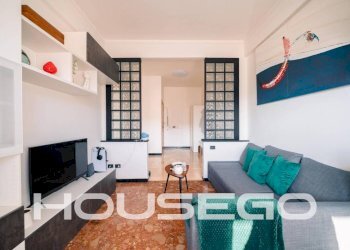 Salone - Trilocale Passo Spartaco Ferradini, 18, Genova (zona San Fruttuoso) - foto 12