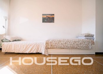 Camera da letto - Trilocale Passo Spartaco Ferradini, 18, Genova (zona San Fruttuoso) - foto 23