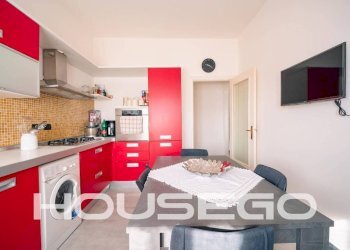 Cucina - Trilocale Passo Spartaco Ferradini, 18, Genova (zona San Fruttuoso) - foto 26