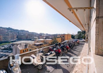 Vista - Trilocale Passo Spartaco Ferradini, 18, Genova (zona San Fruttuoso) - foto 32