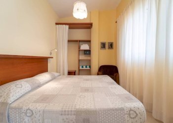 Camera da letto - Villa via delle More, Quartucciu - photo 23