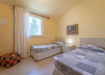 Camera da letto - Villa via delle More, Quartucciu - photo 24