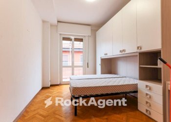 Camera da letto - Trilocale via Golinelli, 21, frazione Milano Due, Segrate - foto 11