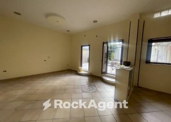 Stanza non arredata - Four-room apartment via Angelo Volpicelli, 30/32, Arzano - photo 2