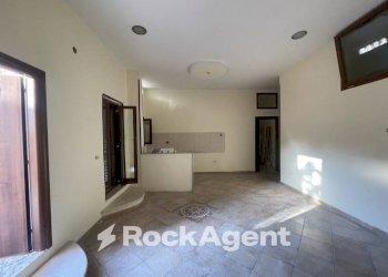 Salone - Four-room apartment via Angelo Volpicelli, 30/32, Arzano - photo 6