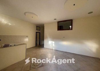 Salone - Four-room apartment via Angelo Volpicelli, 30/32, Arzano - photo 7