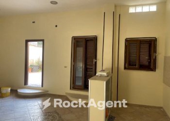 Stanza non arredata - Four-room apartment via Angelo Volpicelli, 30/32, Arzano - photo 10