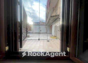 Vista - Four-room apartment via Angelo Volpicelli, 30/32, Arzano - photo 22