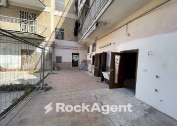 Cortile interno - Four-room apartment via Angelo Volpicelli, 30/32, Arzano - photo 29