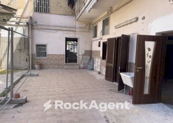 Terrazzo - Four-room apartment via Angelo Volpicelli, 30/32, Arzano - photo 31