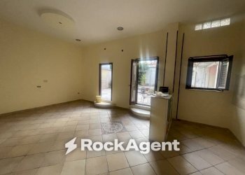 Stanza non arredata - Four-room apartment via Angelo Volpicelli, 30/32, Arzano - photo 3