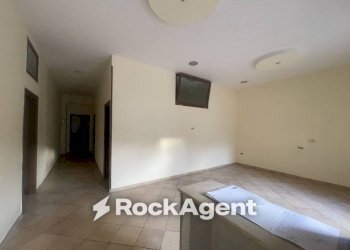 Stanza non arredata - Four-room apartment via Angelo Volpicelli, 30/32, Arzano - photo 9