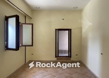 Camera da letto - Four-room apartment via Angelo Volpicelli, 30/32, Arzano - photo 17