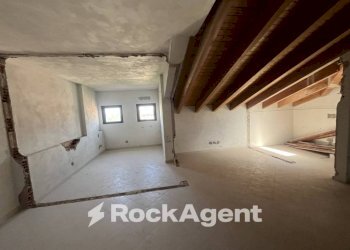 Stanza non arredata - Two-room apartment via Alessandro Manzoni, Caronno Pertusella - photo 5