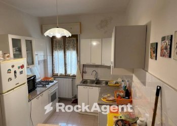 Cucina - Casa indipendente corso Giuseppe Mazzini, 71, Torre De' Passeri - foto 11