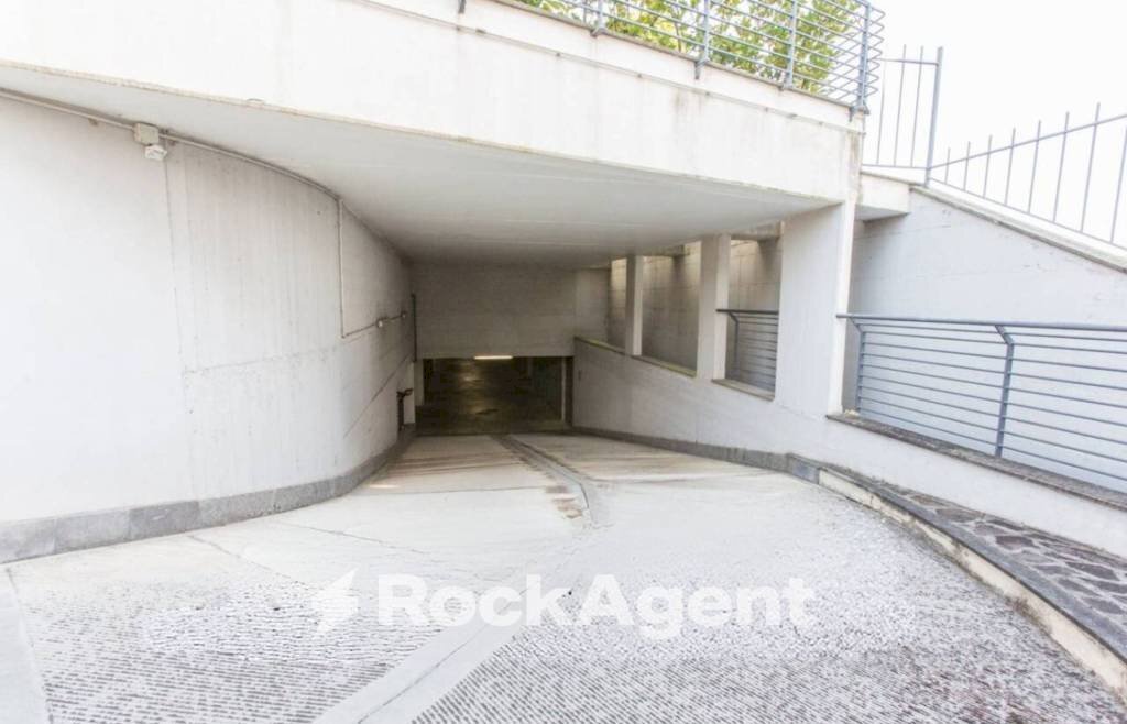 Posto macchina - Box via Mario Fasulo, Roma - foto 1