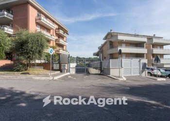 Zona - Box via Mario Fasulo, Roma - foto 2