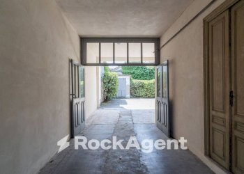 Interno palazzo - Office corso Pavia, 43a, Vigevano - photo 23