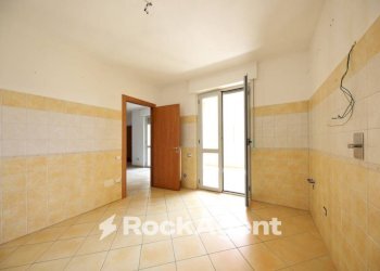 Cucina - Bilocale via Tortona, 84, Alessandria - foto 10