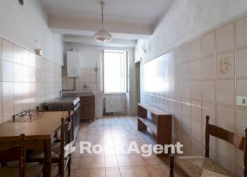 Cucina - Appartamento via Roma, 17, Acquapendente - foto 6