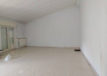 Cucina - Trilocale via Flaminia, 124, Rignano Flaminio - foto 27