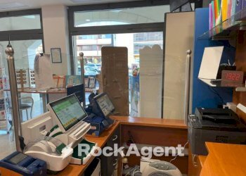 Interno non residenziale - Bar - Tabacchi - Ricevitoria viale Aldo Moro, 33, Lecce - foto 4