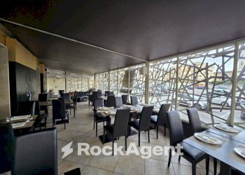 Interno non residenziale - Restaurant piazza Cesare Terranova, Parabita - photo 12