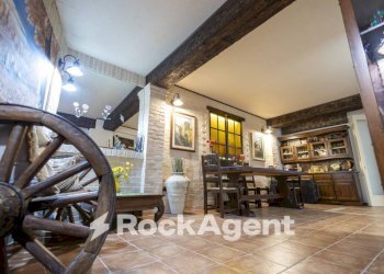 Cantina - Stabile - Palazzo via Vincenzo D'Amato, 70, Catanzaro - foto 18