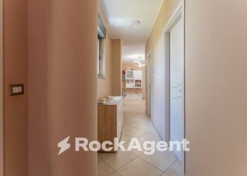 Corridoio - Hotel via delle Casupole, 6, Trinitapoli - photo 16