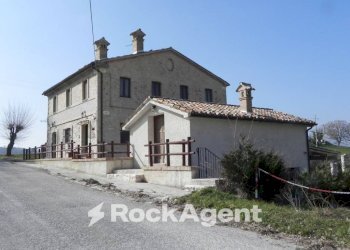 Zona - Rustico Frazione Costa, 123, Arcevia - foto 7