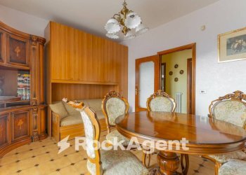 Salone - Three-room apartment vico II le Mattine, Bitonto - photo 2