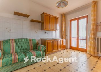 Cucina - Three-room apartment vico II le Mattine, Bitonto - photo 12