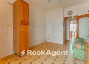 Cucina - Three-room apartment vico II le Mattine, Bitonto - photo 14