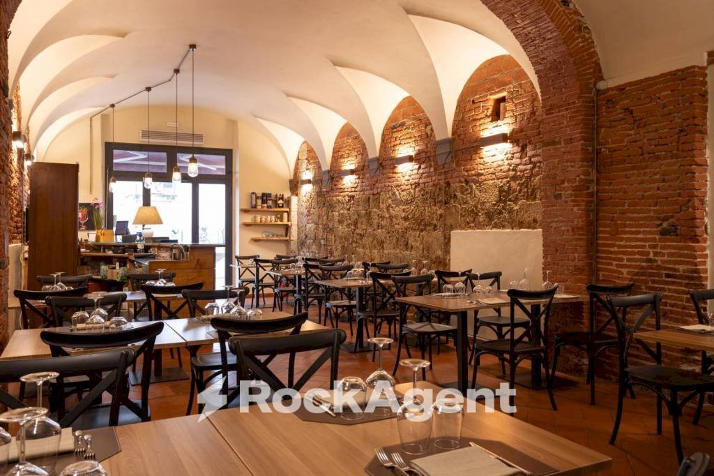 Interno non residenziale - Restaurant piazza Francesco Carrara, 16, Pisa (neighborhood Santa Maria) - photo 1