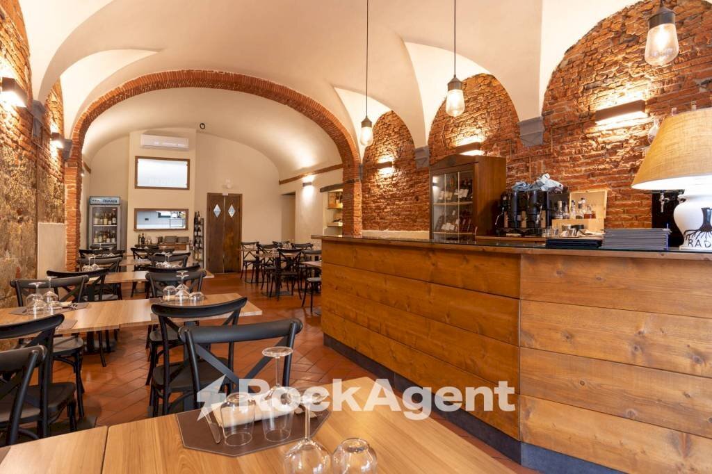 Interno non residenziale - Restaurant piazza Francesco Carrara, 16, Pisa (neighborhood Santa Maria) - photo 2