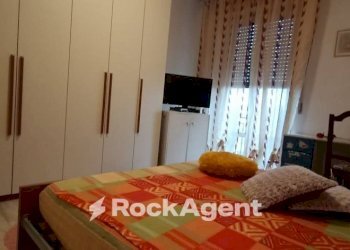 Camera da letto - Trilocale via Silvio Pellico, 35, Mede - foto 10
