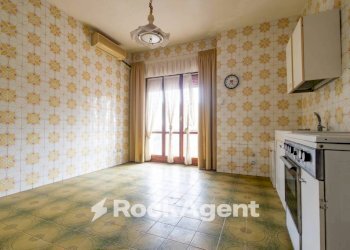 Cucina - Trilocale via Conti di Loritello, 9/B, Catanzaro - foto 13