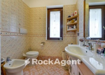 Bagno - Villa via Fioravante Quaranta, 41, Baronissi - foto 14