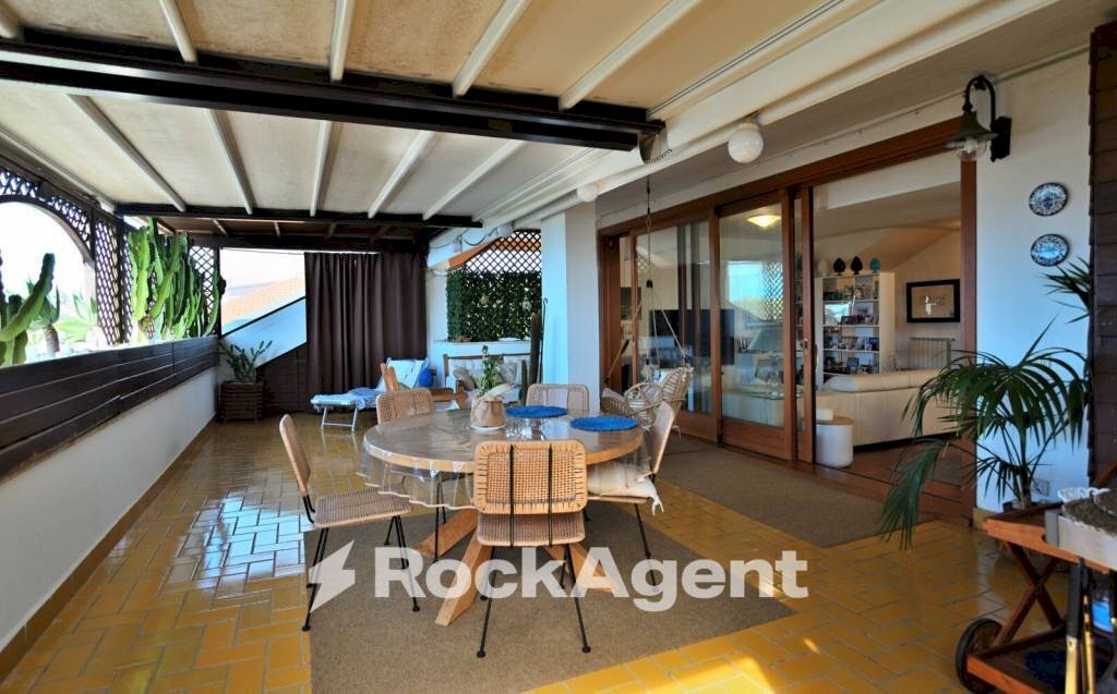 Veranda - Attico via Gerolamo Frescobaldi, 8, Latina - foto 2