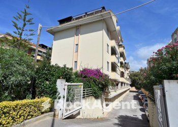 Facciata - Attico via Gerolamo Frescobaldi, 8, Latina - foto 26