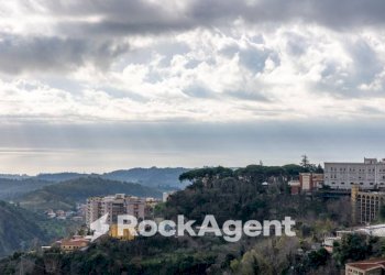 Vista - Appartamento via Eugenio de Riso, 77, Catanzaro - foto 7